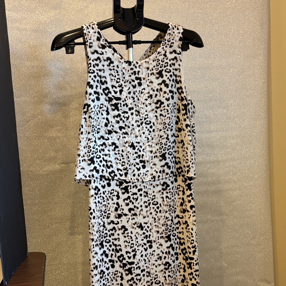 Vince Camuto Monochrome Animal Print Midi Dress